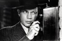 Кадр Тень сомнения