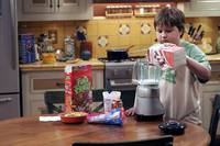 Кадр 2,5 человека