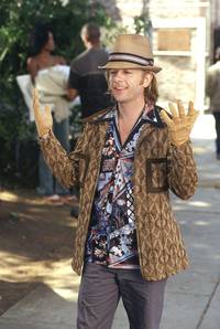 Кадр Дикки Робертс: Звездный ребенок