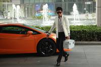 Кадр Туз в рукаве