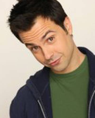 Деррик Брэйди фото