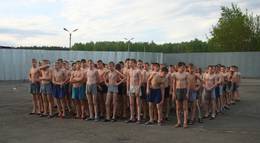 Кадр из фильма "Один в четырех стенах" - 2