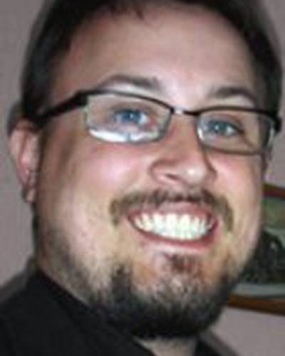 Брэд Джонс фото