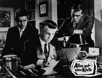 Кадр Другой мир США