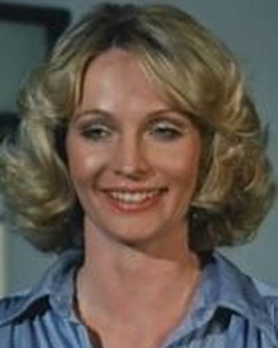 Тааффе О’Коннелл фото