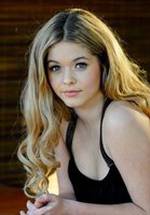 Саша Питерс фото