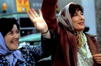 Кадр Агнес Браун