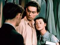 Кадр За витриной универмага