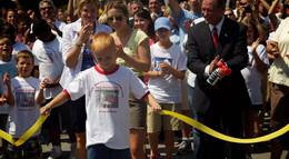 Кадр из фильма "Маленькая красная тележка" - 2