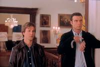 Кадр Кейт и Лео