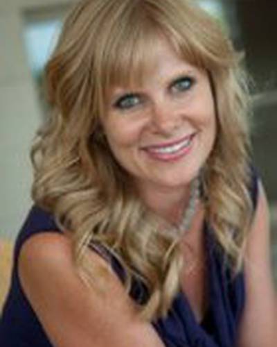 Одри Уолтерс фото