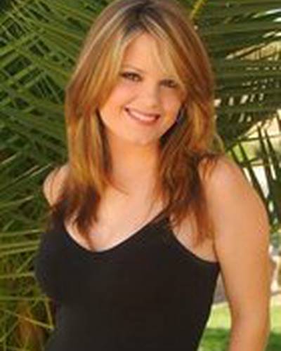 Кимберли Дж. Браун фото