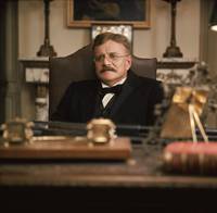 Кадр Ветер и лев