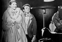 Кадр К востоку от рая