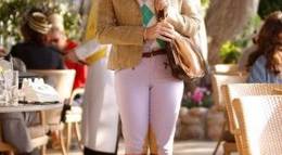 Кадр из фильма "Сплетница" - 2