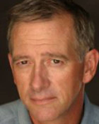 Джеймс Хенриксен фото