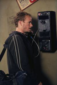 Кадр Малкольм в центре внимания