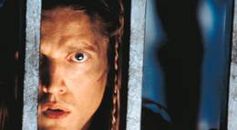 Кадр из фильма "Поле битвы: Земля" - 1