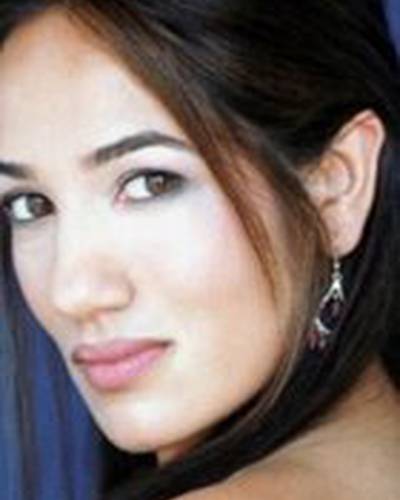 Пурва Беди фото