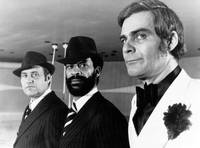 Кадр Мир на проводе