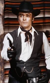 Кадр Красное солнце