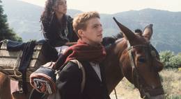 Кадр из фильма "Южнее Гранады" - 1