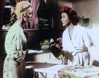 Кадр Переулок