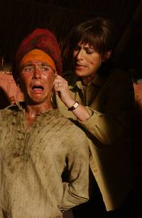 Кадр Малкольм в центре внимания