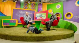 Кадр из фильма "Школа доктора Комаровского" - 2