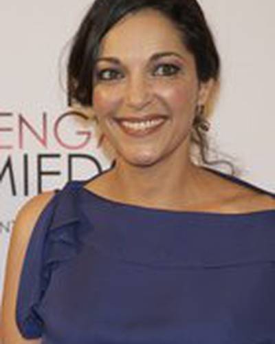 Моншадағы және жағажайдағы жалаңаш фотосуреттер