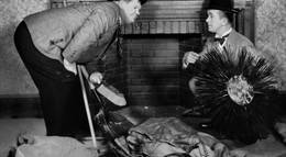 Кадр из фильма "Грязная работа" - 1