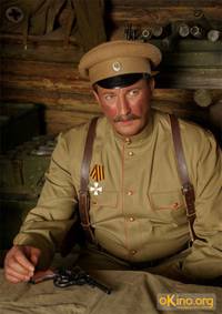 Кадр Господа офицеры: Спасти императора