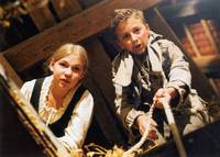 Кадр Spuk am Tor der Zeit