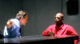 Кадр из фильма "Толкачи" - 2