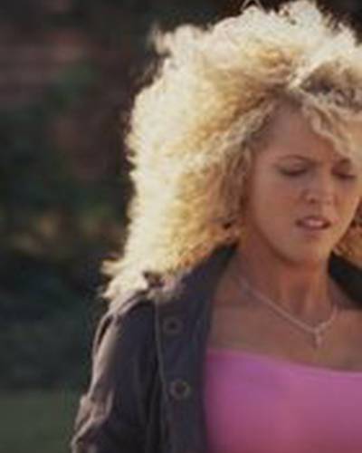 Никола Кларк фото