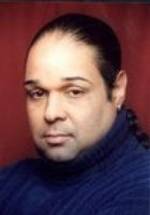 Лу Торрес фото