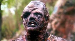 Кадр из фильма "Токсичный мститель" - 1