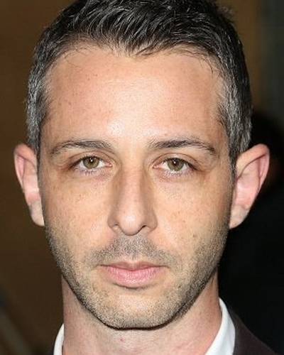 Джереми Стронг фото