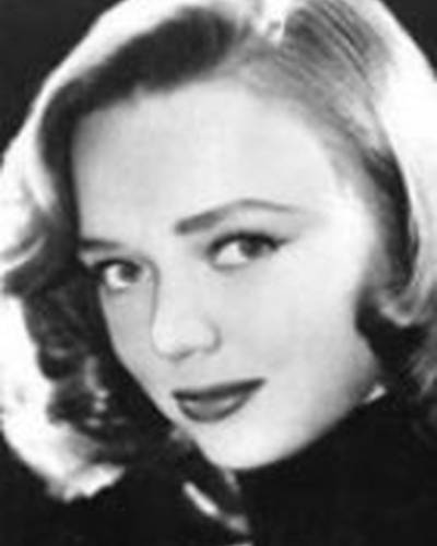 Ивет Викерз фото