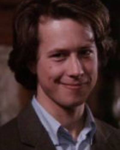 Дэниэл Беттс фото