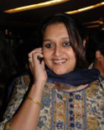 Суприя Патхак фото