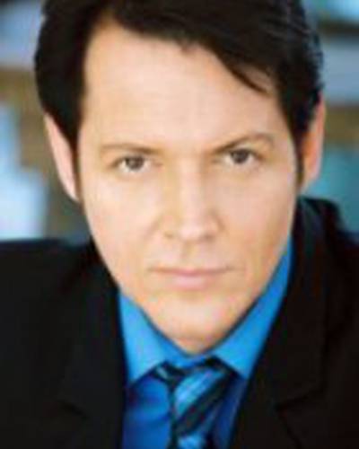 Роберт Мобли фото