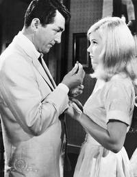 Кадр Игрушки на чердаке