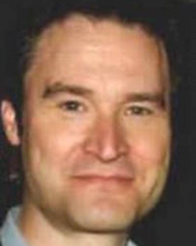 Оливер Кертис фото