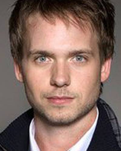 Патрик Адамс фото