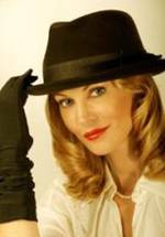 Avis Wrentmore фото