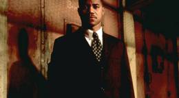 Кадр из фильма "Инстинкт" - 2