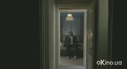 Кадр из фильма "Неуместный человек" - 1