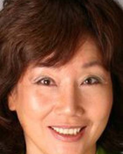 Томико Ли фото