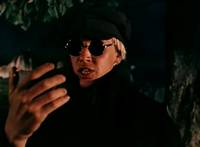 Кадр Зеленый фургон